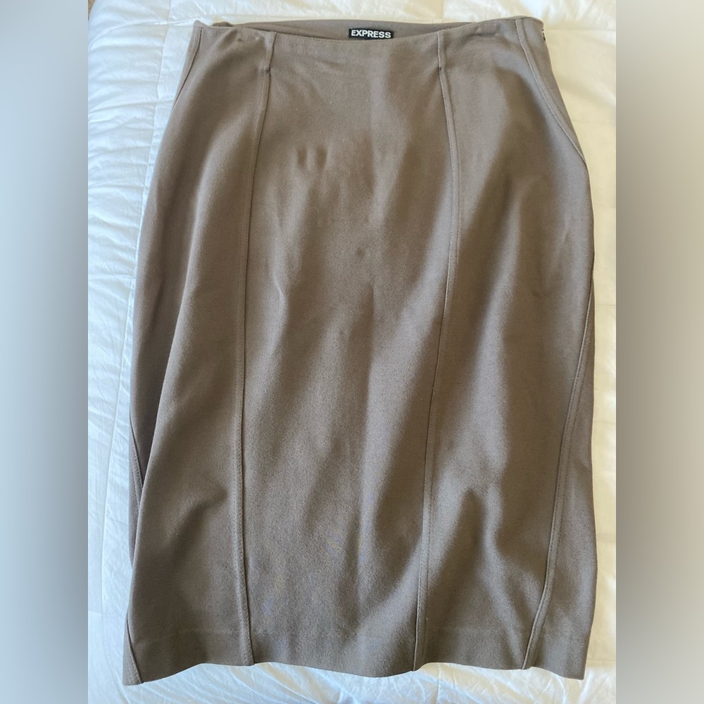 EXPRESS SKIRT